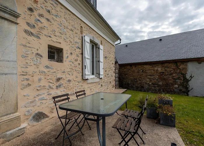 Апартаменты Tete Pres De Lourdes Artigues (Hautes-Pyrenees)